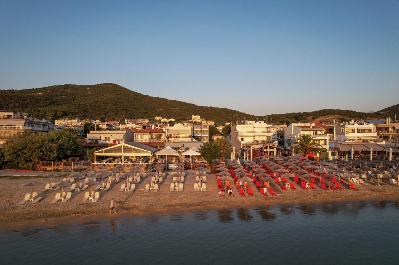 Blue Wave Luxury Suites Nea Iraklitsa Exterior photo